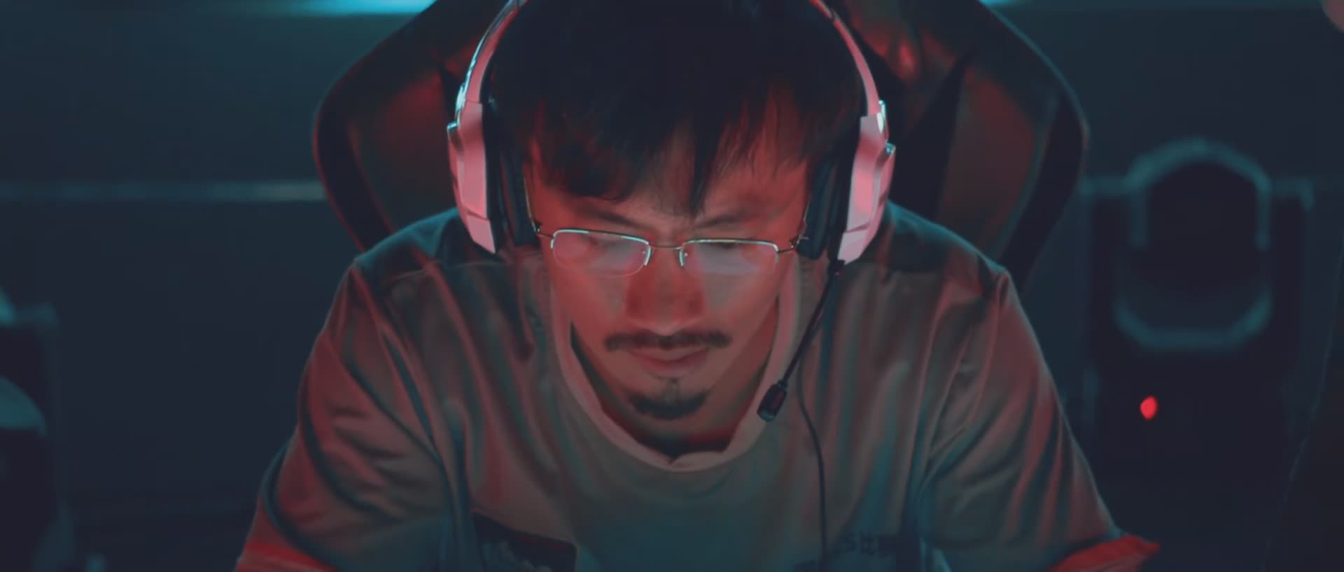 看了电竞片《硬汉枪神》，我忘情呐喊，写下这篇文章