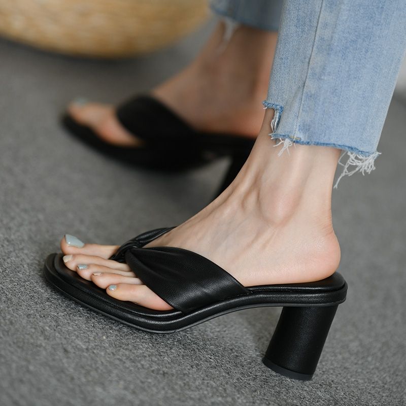 什么样的高跟鞋穿了不累,夏天什么样的高跟鞋好看