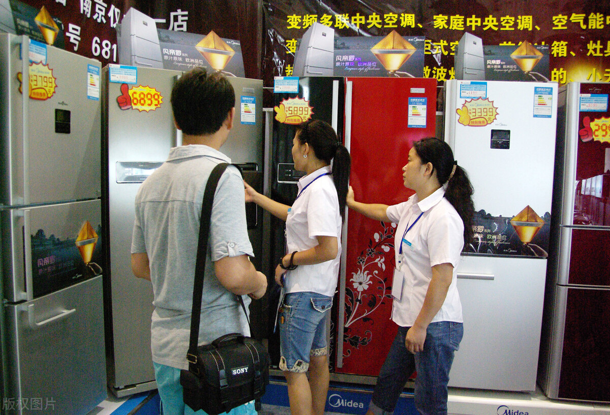 风冷冰箱好还是直冷冰箱质量好,冰箱选购技巧直冷风冷傻傻分不清