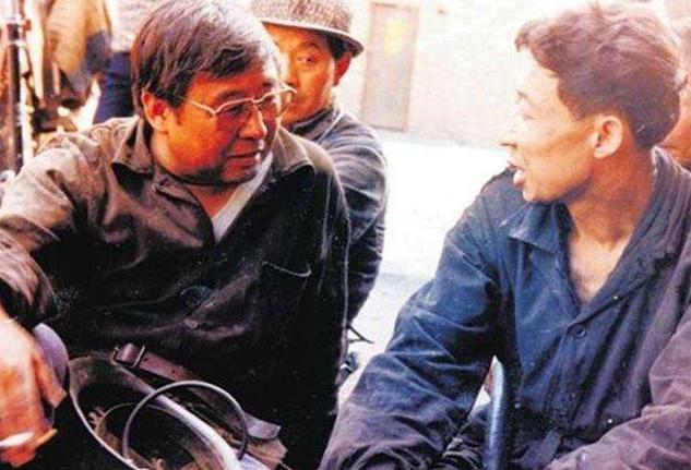 马云两次高考的经历过程,马云年轻蹬三轮