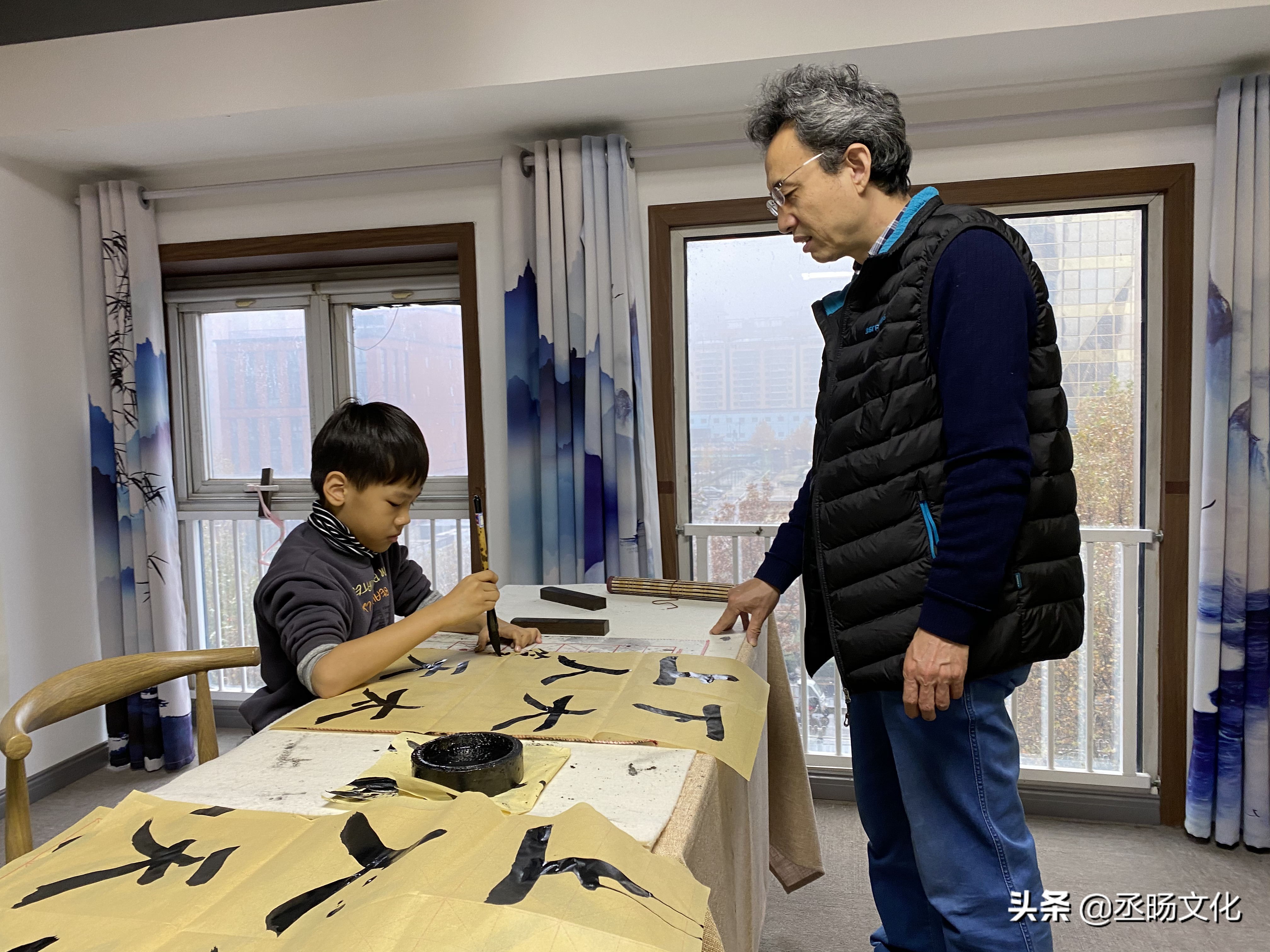 入木三分、颜筋柳骨、蚕头燕尾…，书法成语一网打尽，赶紧收藏