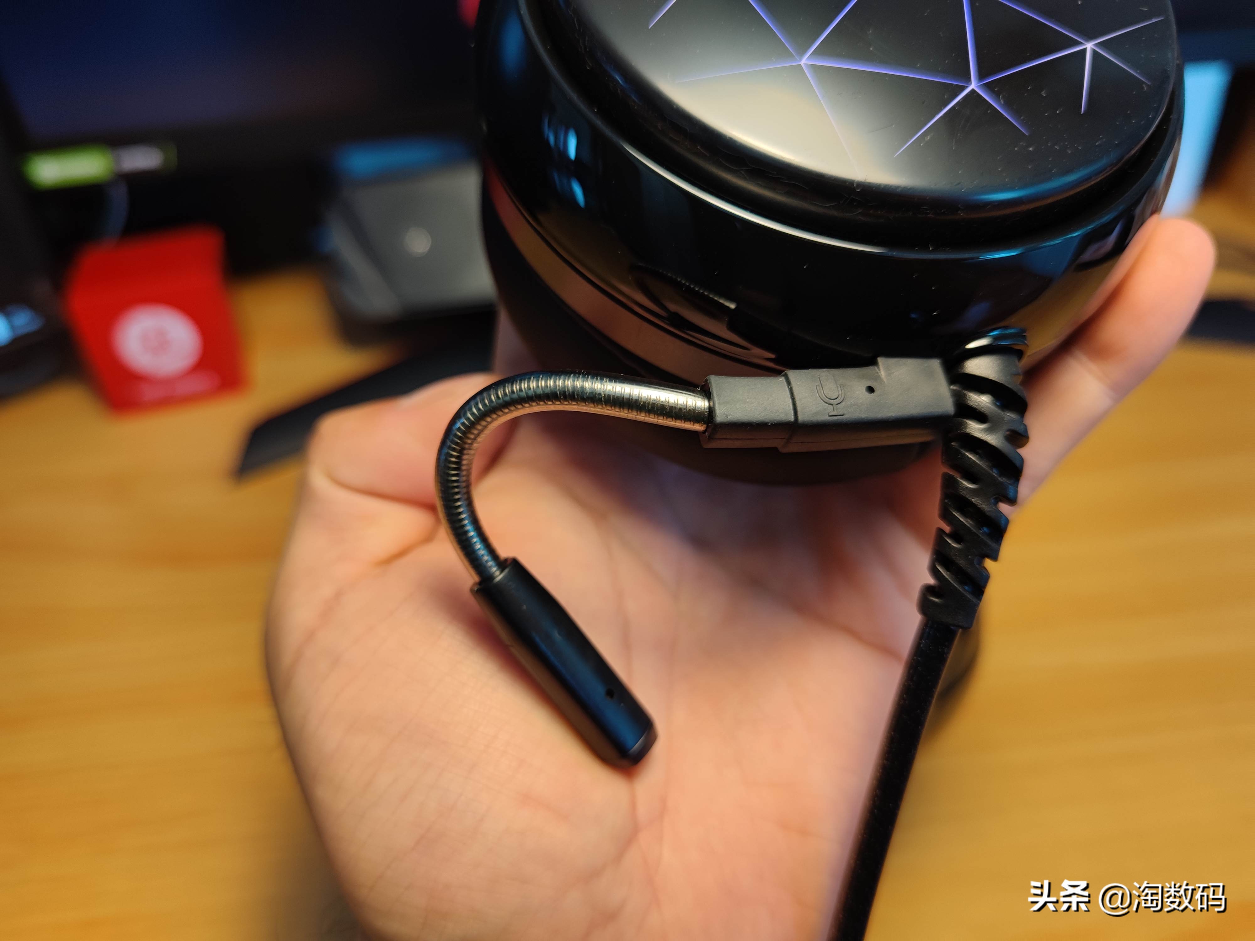 拆验声卡辩真身：￥49元因丑贬值虚拟7.1声道游戏耳麦，爆拆验票