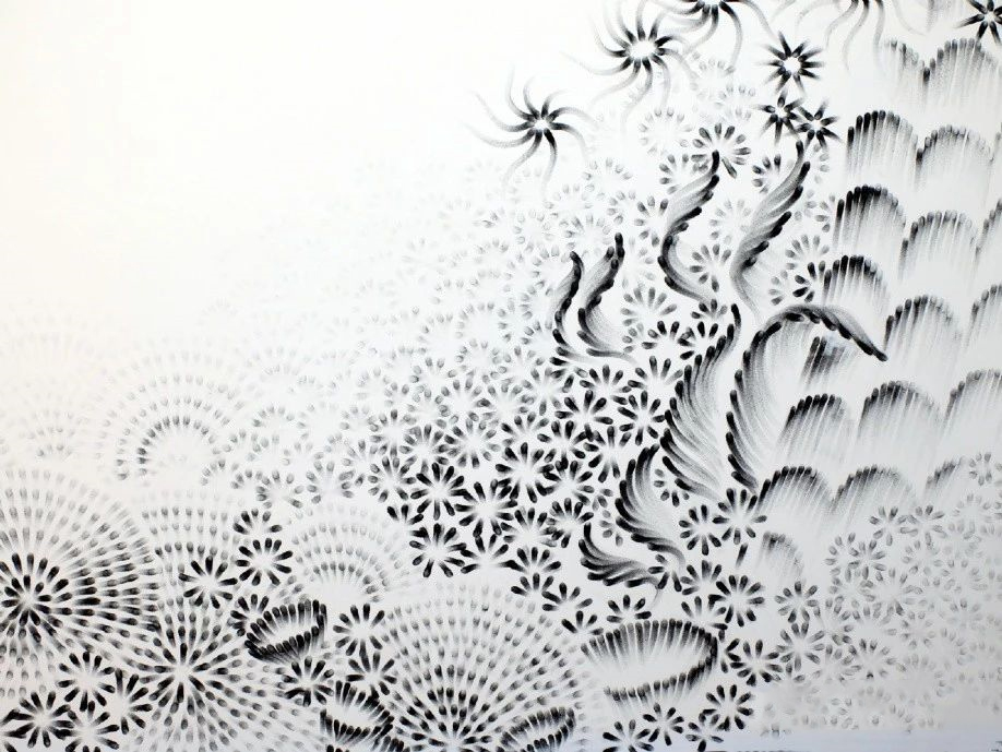 老奶奶绘画出神入化,老奶奶画渐变画