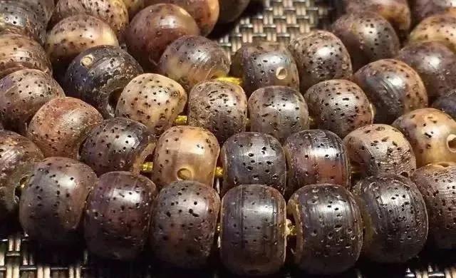 星月菩提怎么盘玩更亮更容易上色,星月菩提怎么盘玩亮的快些呢