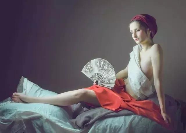 人体艺术摄影，美得尤如油画！