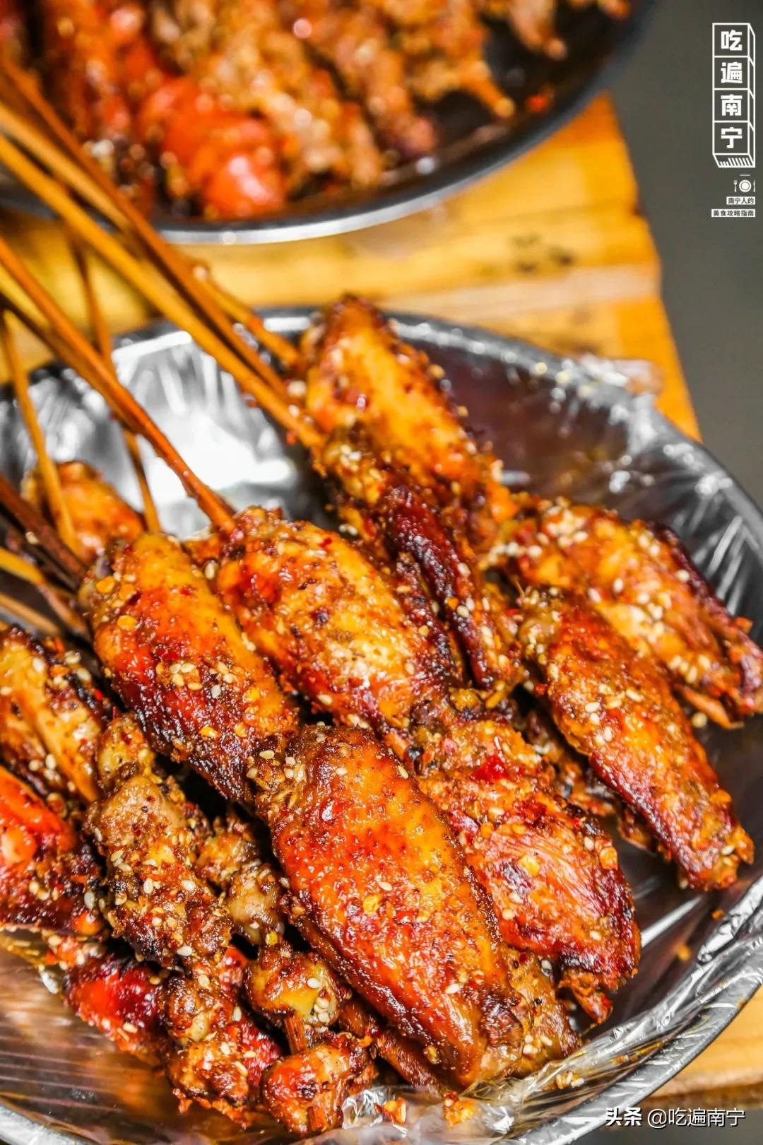 南宁东盟商务区烧烤摊,南宁2021烧烤店铺排行榜前十名