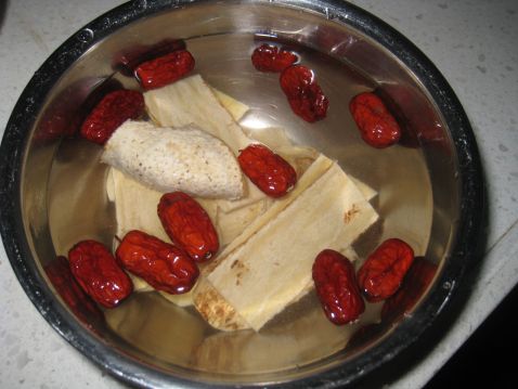 蛹虫草鸡汤怎么炖汤最好喝,蛹虫草鸡汤怎么炖好喝又营养