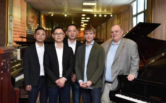 18世纪最顶级的钢琴品牌是哪个,夏贝尔钢琴和雅马哈钢琴哪个更好