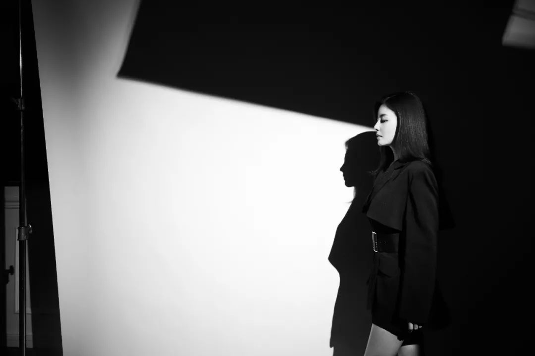 张雨绮：过河入林