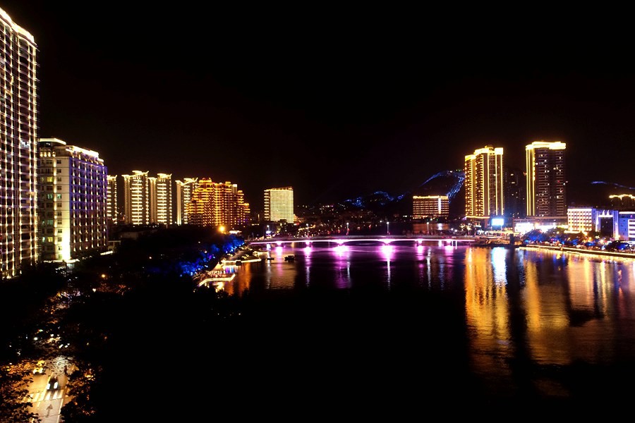 三亚旅游攻略自由行3天,海南三亚旅游攻略跟团游