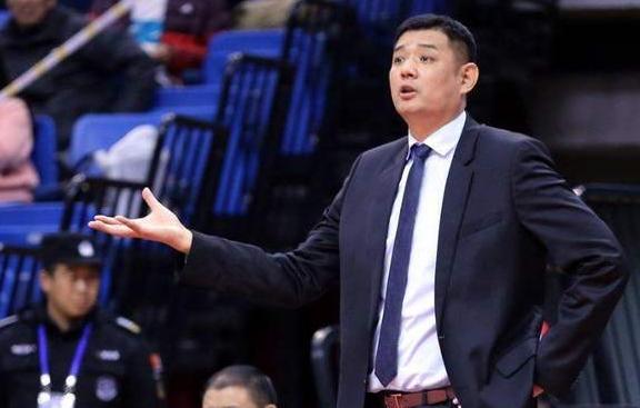 山东男篮击败青岛男篮,山东男篮陷入新旧交替的艰巨时期