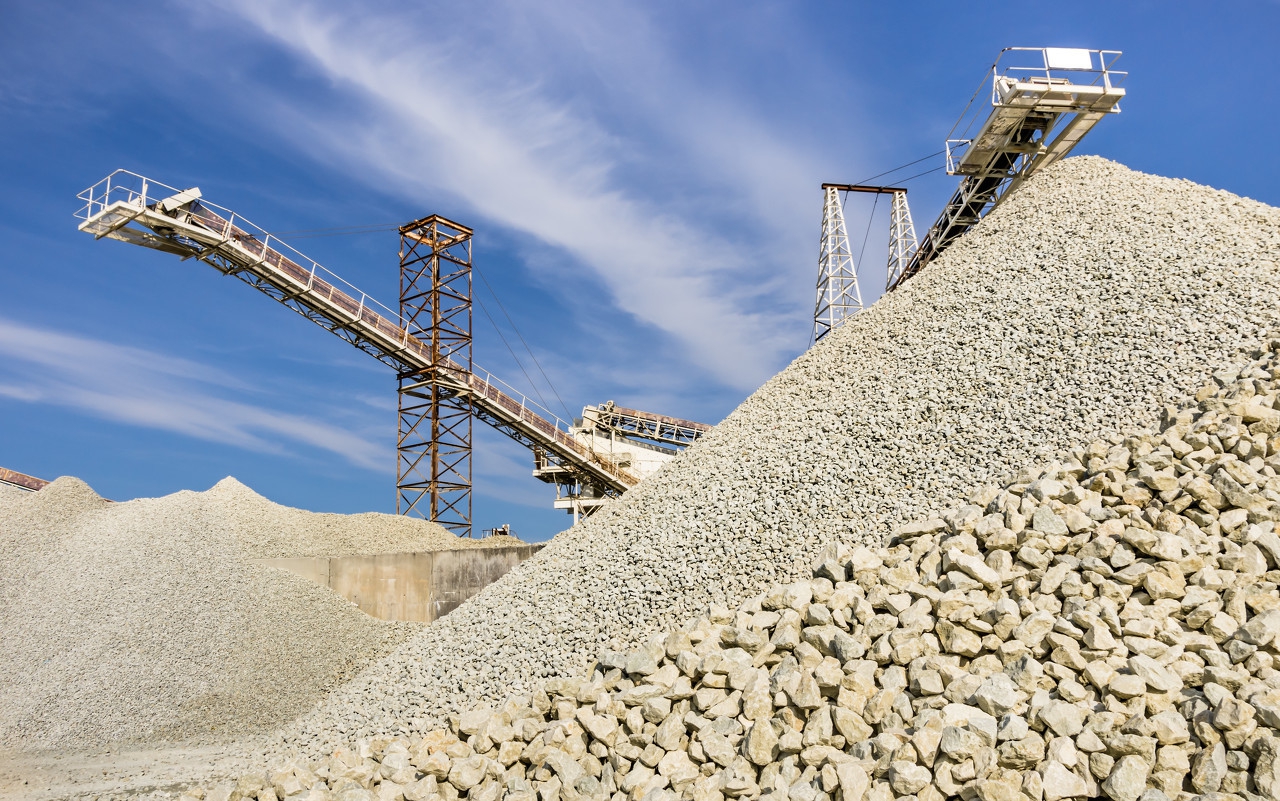 2023年11月份砂石价格,2017-2021年天然砂石销售价格波动