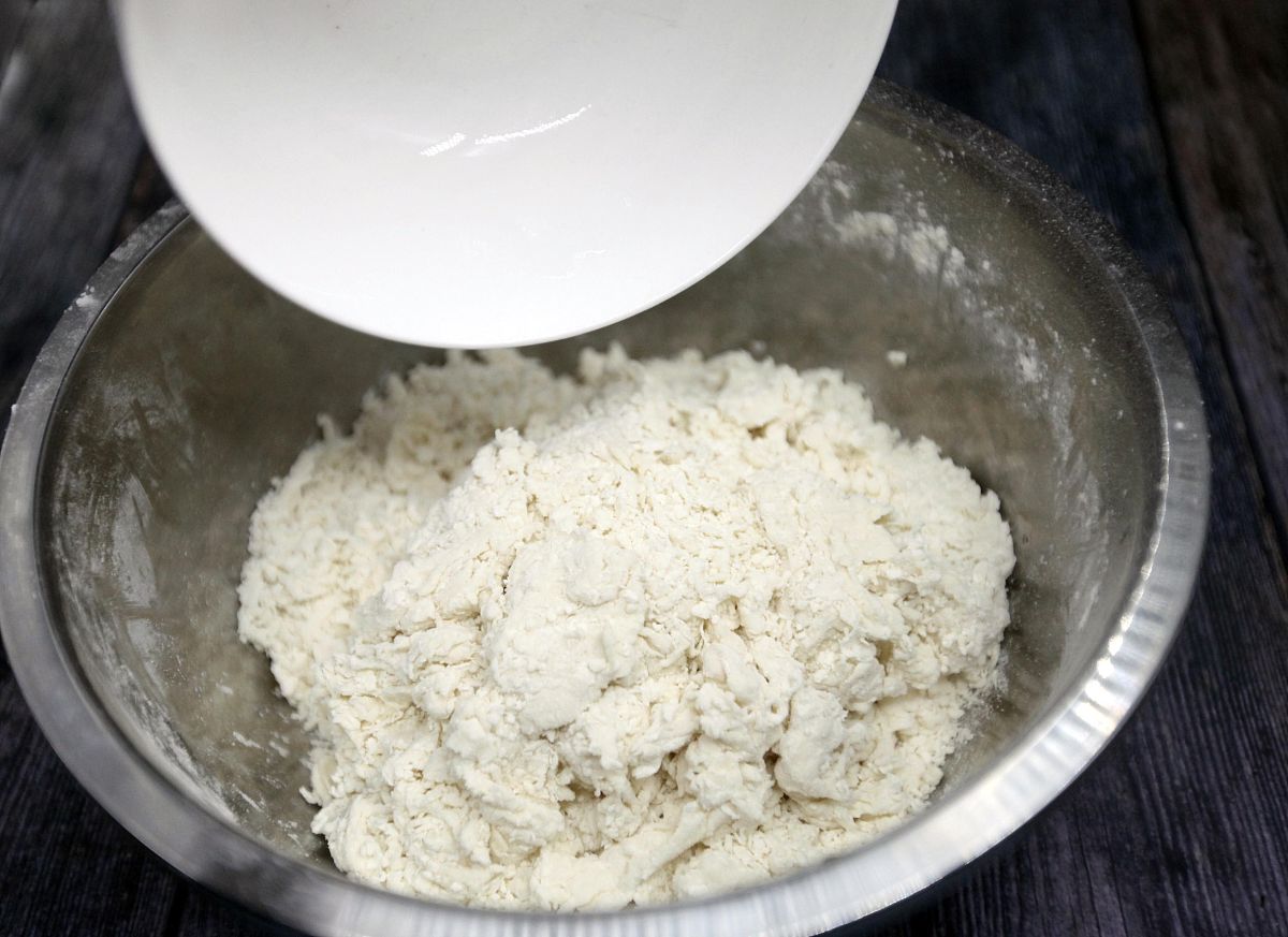 面粉里加豌豆淀粉包饺子,面粉淀粉包饺子