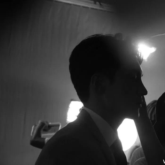 超丧成熟稳重的头像男,丧到极致的男生头像真人