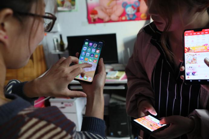 淘宝288的迪奥是真的么,拼多多30的衣服淘宝卖100