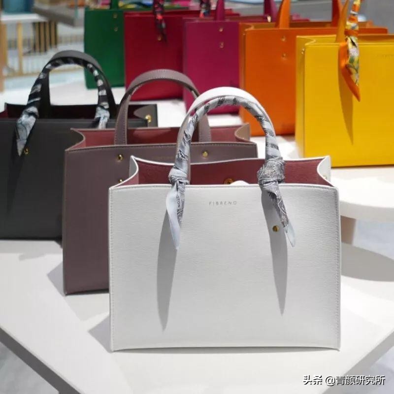 轻奢小众包包种草好看高级不撞款,比较小众的轻奢包包品牌