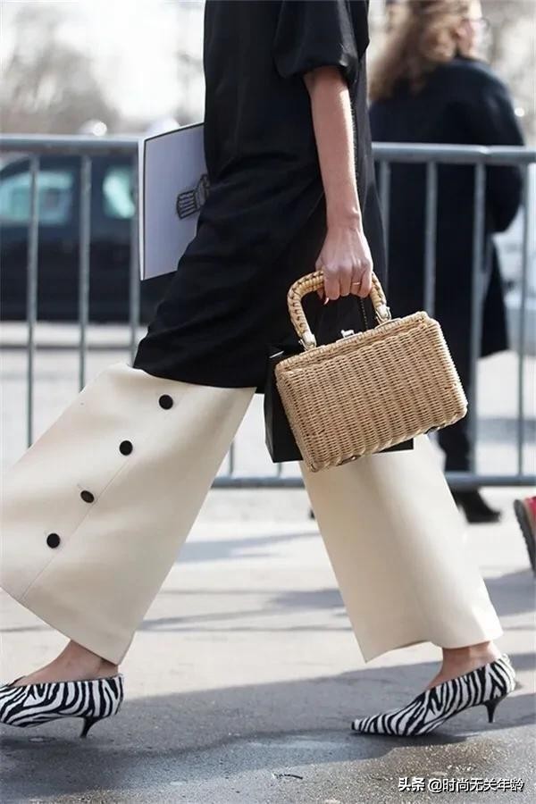 夏季百搭草编包,夏天的包界大咖草编包包