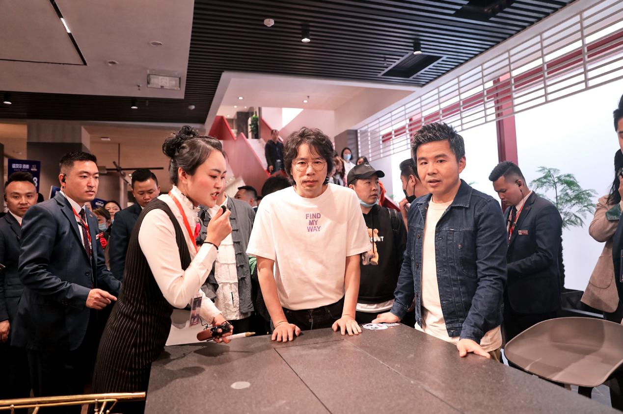 诺贝尔瓷砖大店,诺贝尔瓷砖经营模式