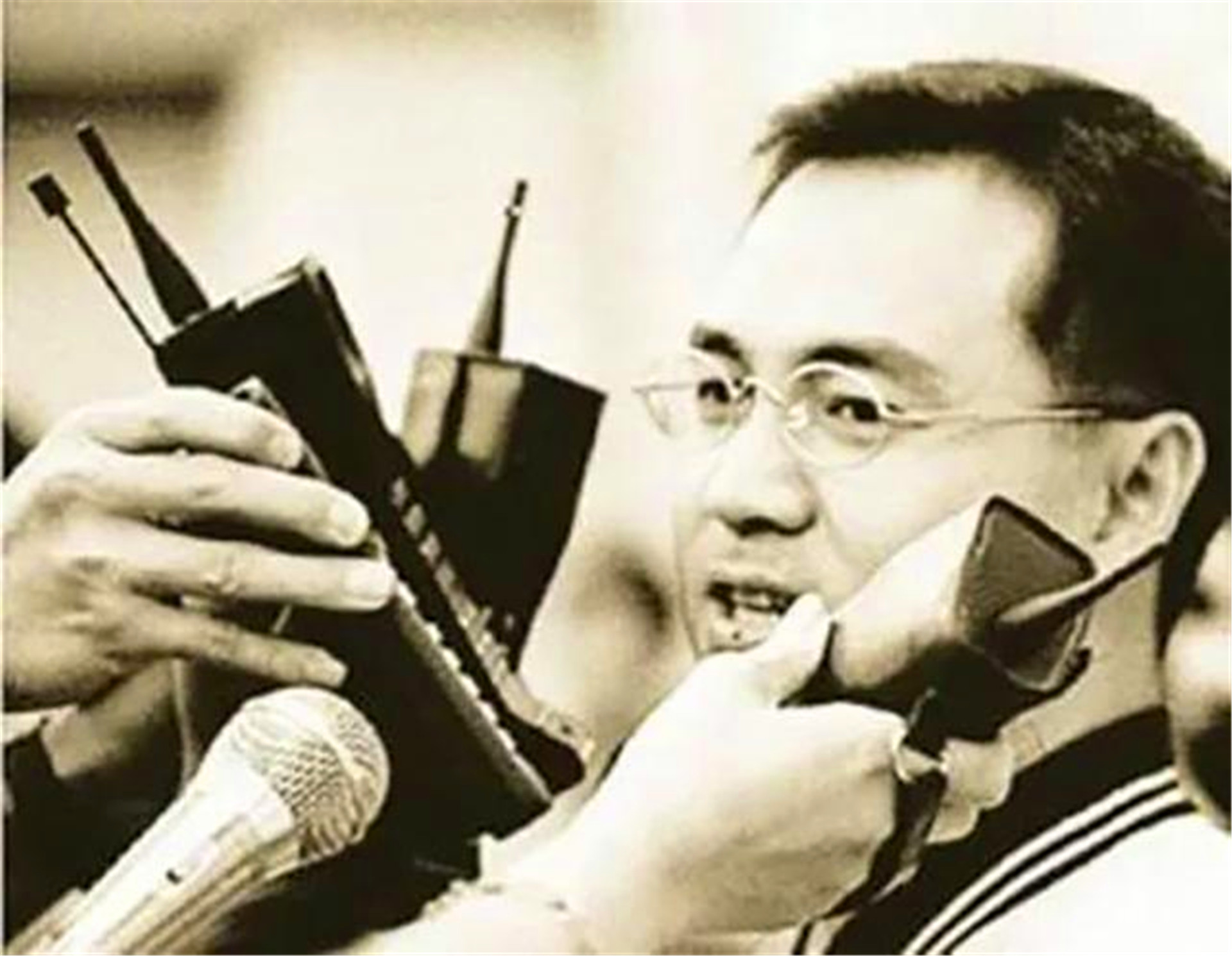 中国第一个申请手机号的人,中国第一个使用手机号的人是谁