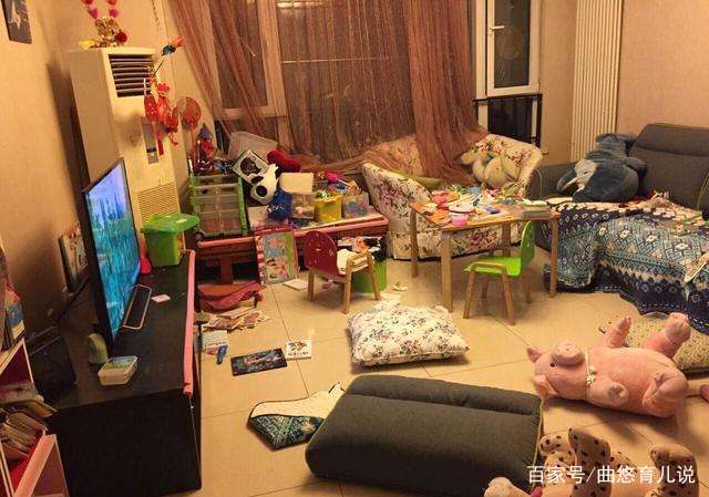 两个孩子其中一个总觉得大人偏心,两个孩子都喜欢偏心