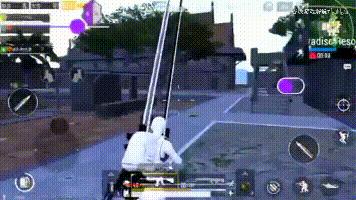 和平精英开外挂吓走敌人,和平精英大神惨遭外挂无处可逃