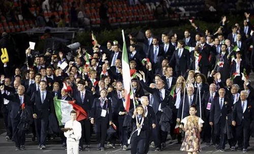 贝克汉姆和罗纳尔多配合,贝克汉姆罗纳尔多配合