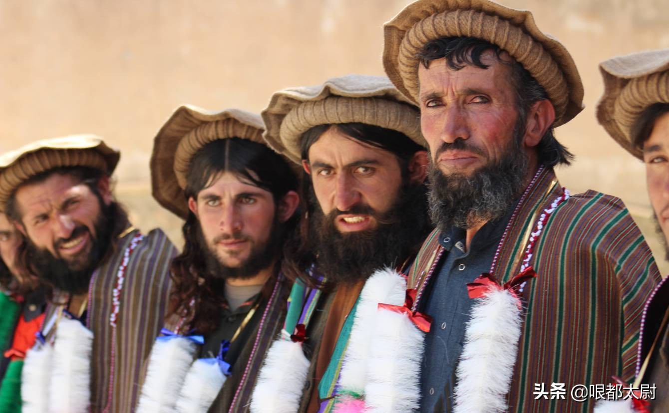 开火几秒钟就被打死！阿富汗军人突然叛变，机枪*倒打**一队美军