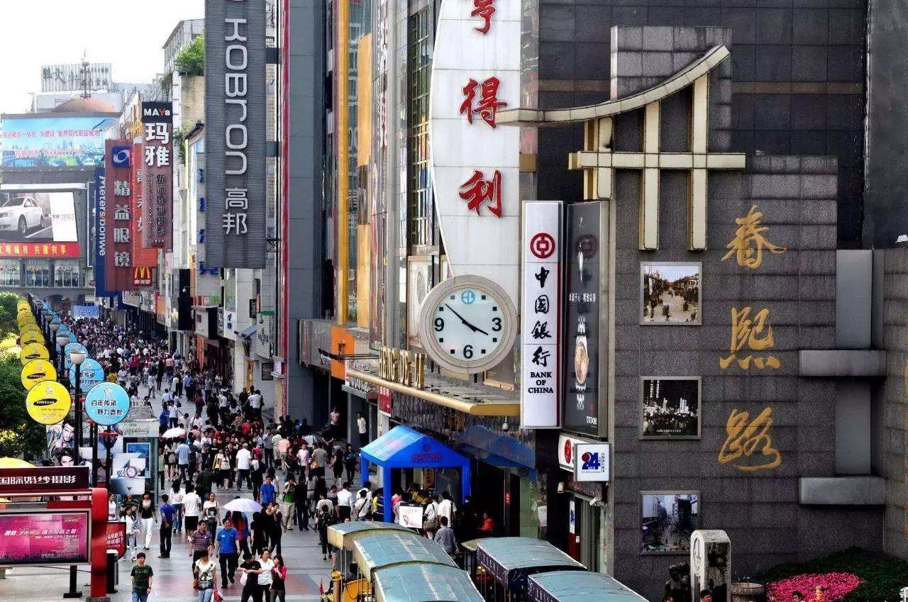 成都春熙路必吃的美食地点,成都美食推荐必吃春熙路