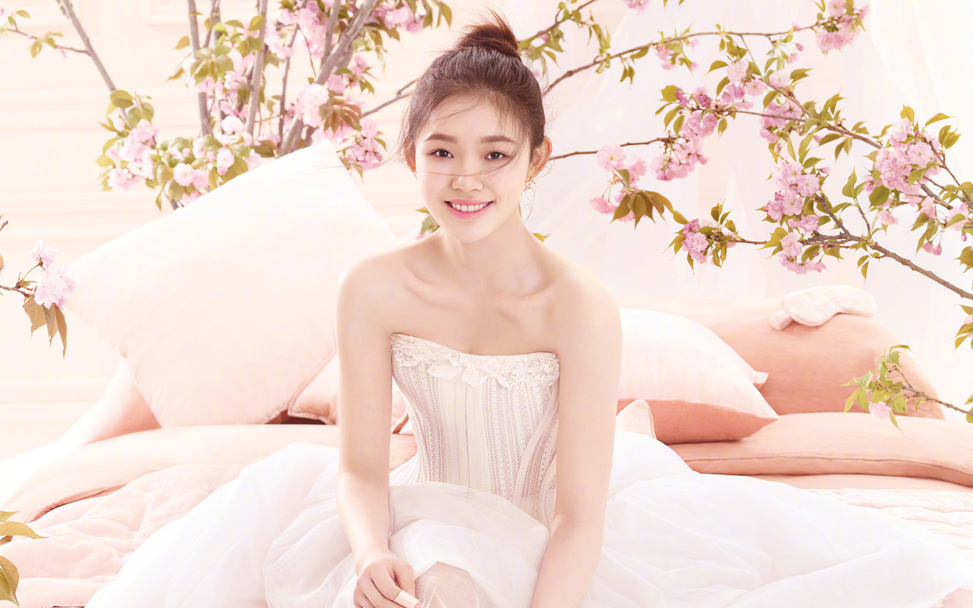 心理学喜欢红色和白色的人,从心理学分析喜欢黑色的人