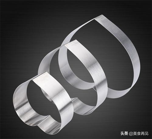 六寸蛋糕和八寸蛋糕用量比例,做蛋糕的配方比例和用量