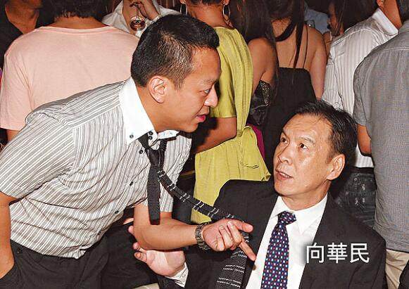 向华强和向华胜是兄弟吗,向华强和向华胜之间关系如何