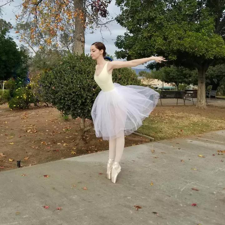 凭北极星一角成新女神，帅到连女人都能征服，还是门萨学霸！