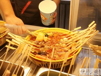 包头最适合去哪里吃小吃,包头小吃特点美食街