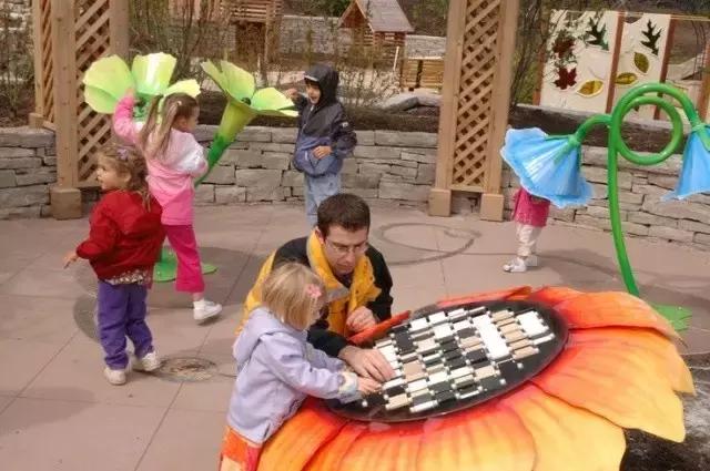 有趣的儿童花园,打造一个500平露台的共享儿童乐园