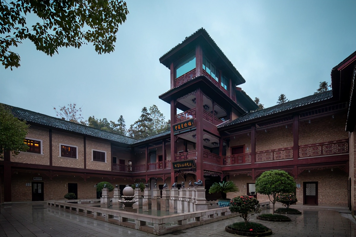 江西旅游攻略三天自由行攻略,江西三天两夜自由行旅游攻略