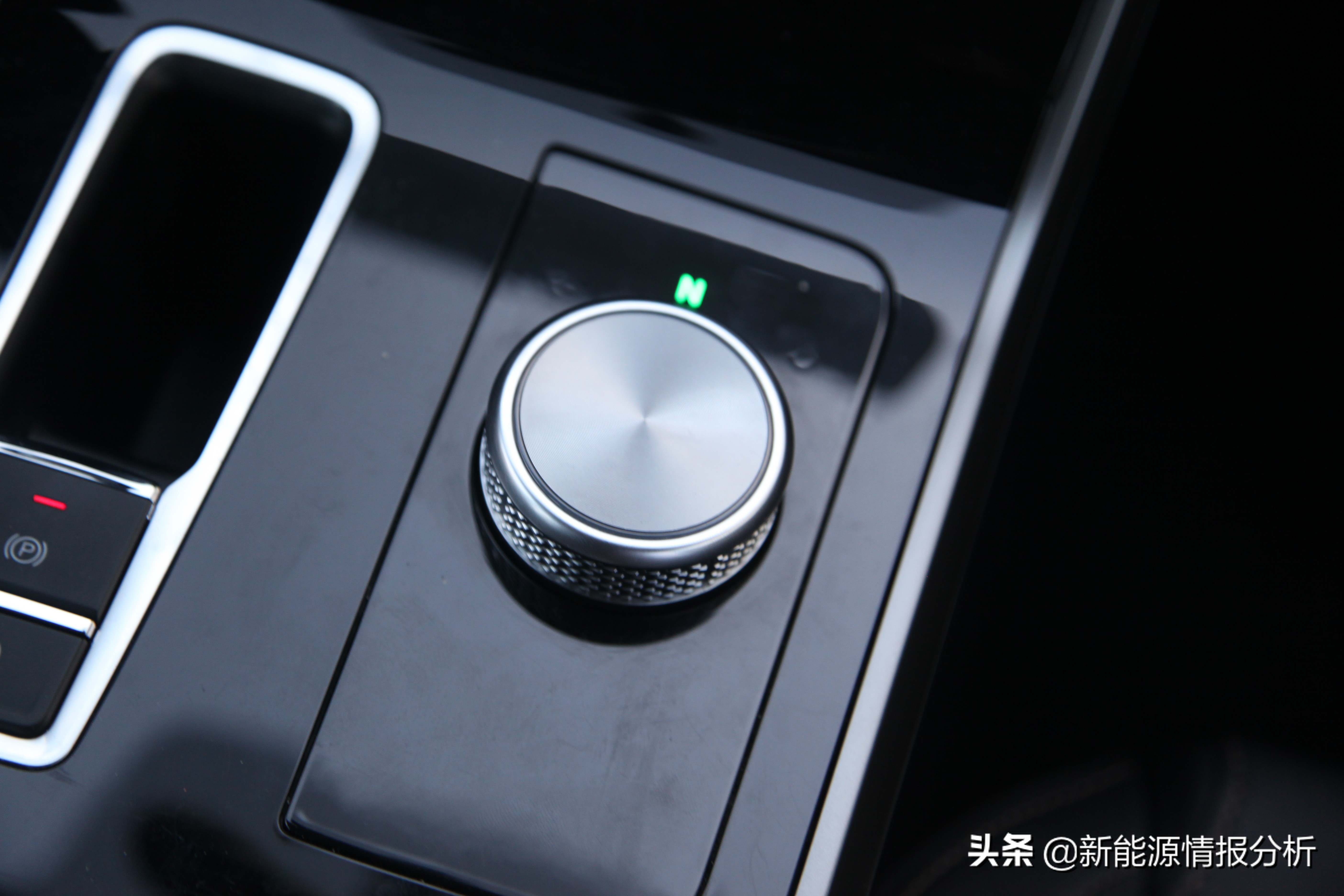 瑞虎8pro城市通勤,奇瑞新能源汽车瑞虎e试驾