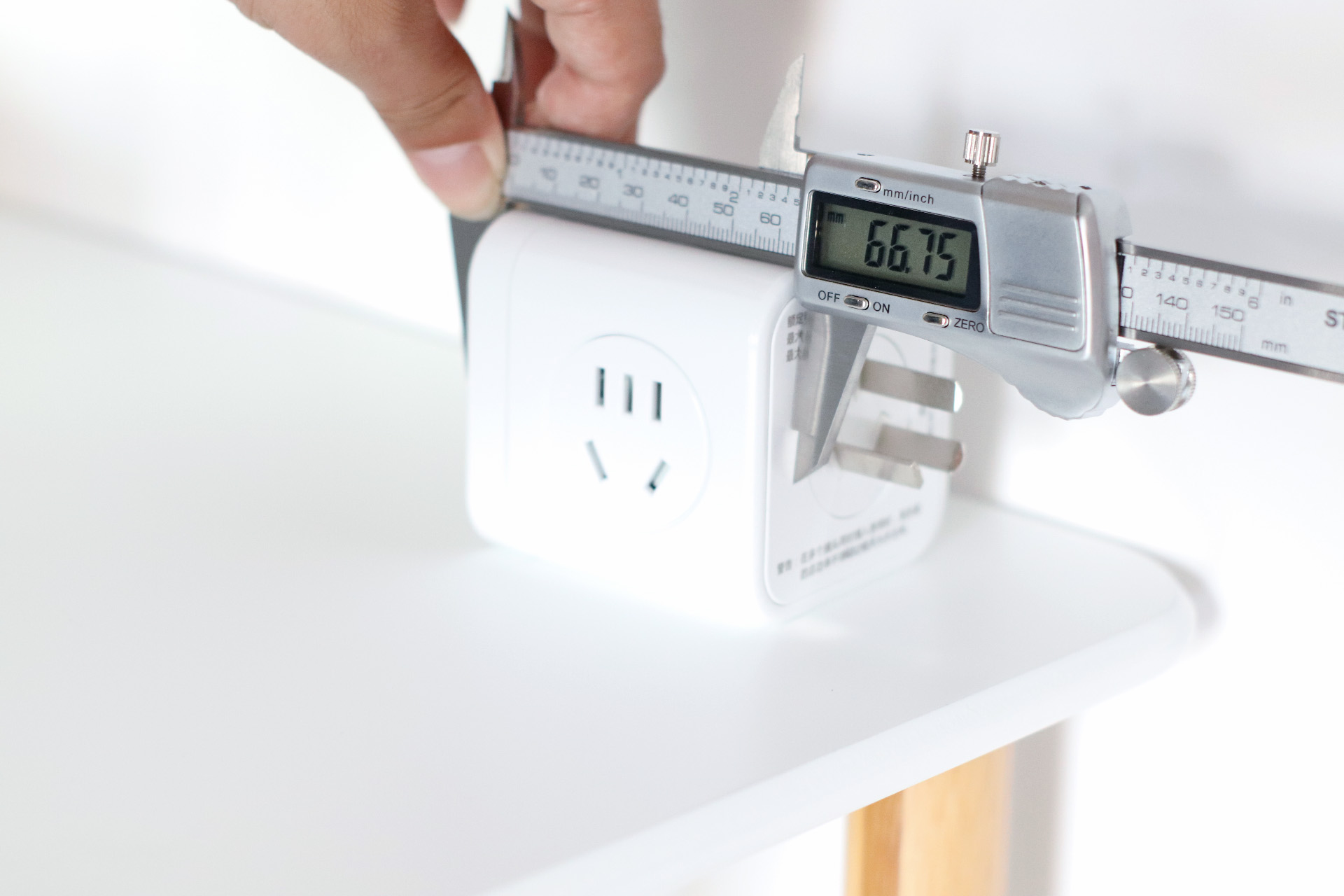 给大家推荐一款多功能魔方插座,魔方插座十大排名