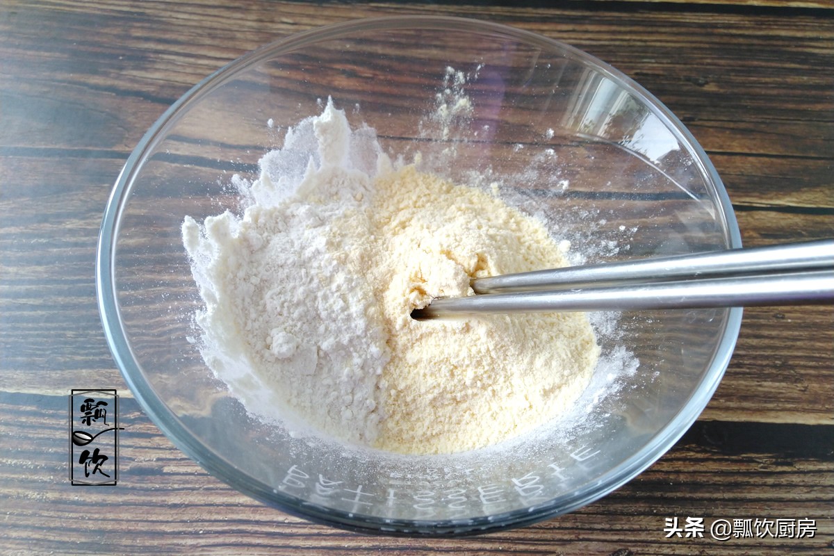用电饼铛做简易红豆饼,红豆面食做法电饼铛