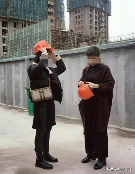 微商借豪车装逼出事故,大型微商失败现场