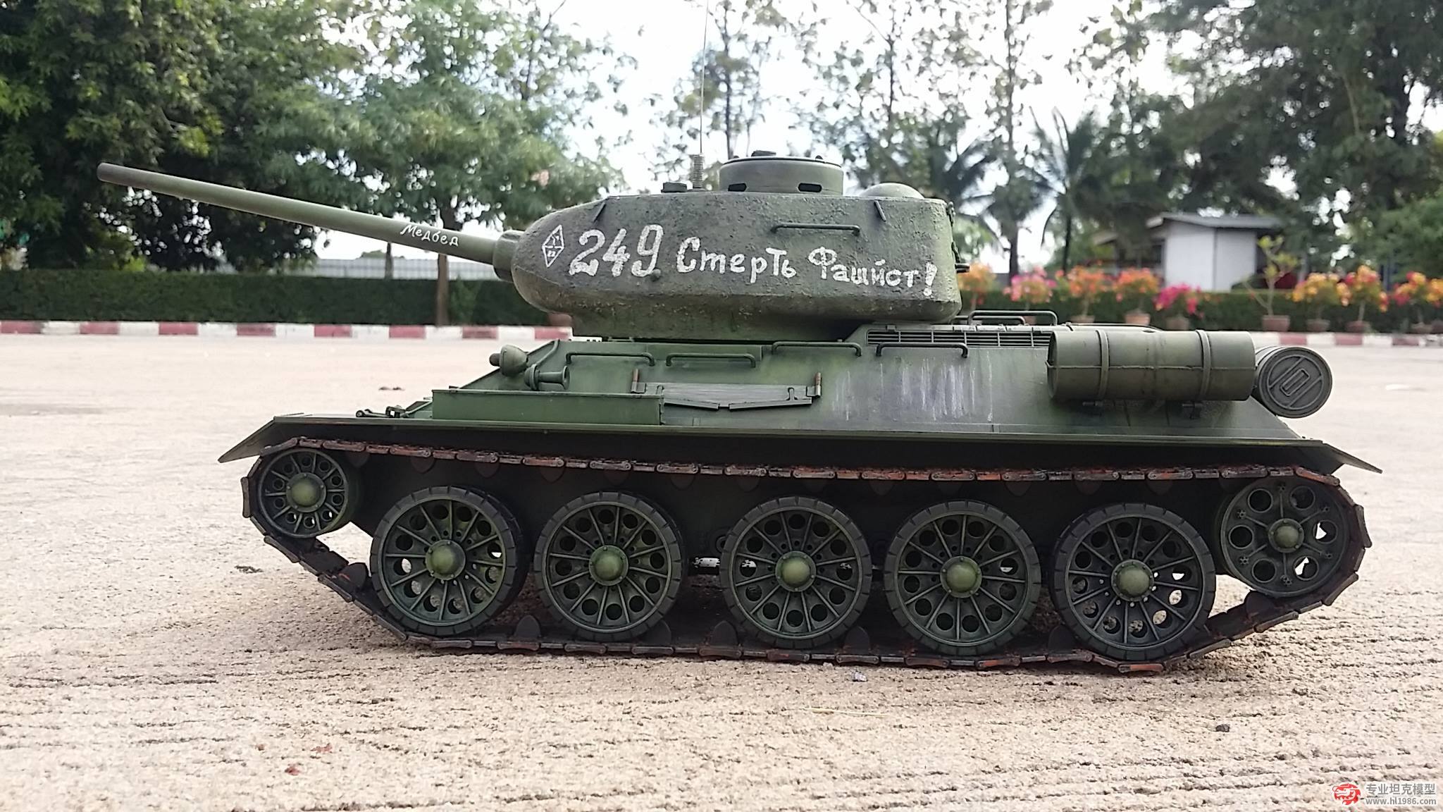 虎式和t3485哪个厉害,t-34坦克单挑虎式谁厉害