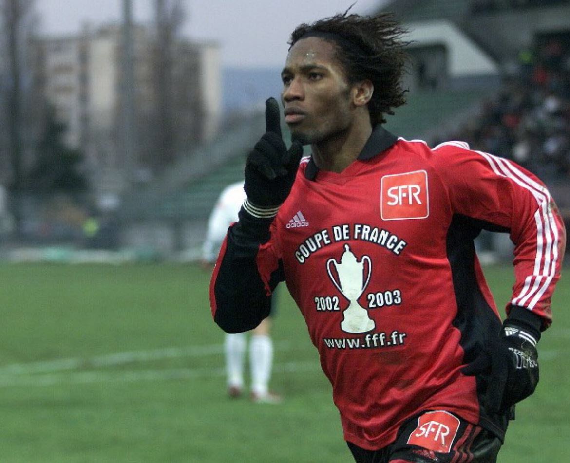 仅7600人的小城，竟能养活一家法甲球队，中国足球应从中得到启示