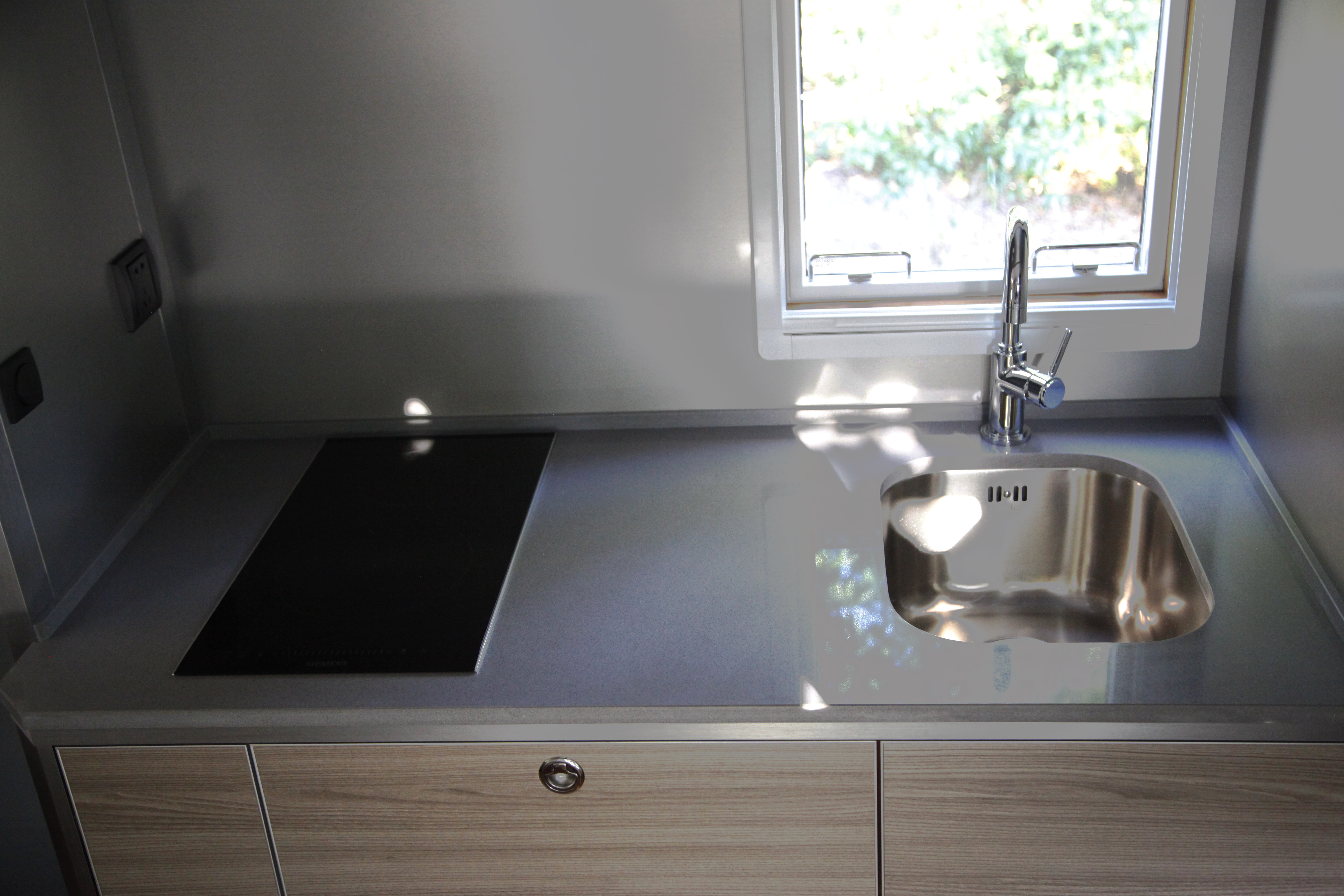 越野强劲王者，独栋别墅享用，阿莫迪罗曼8x8征服你了吗？