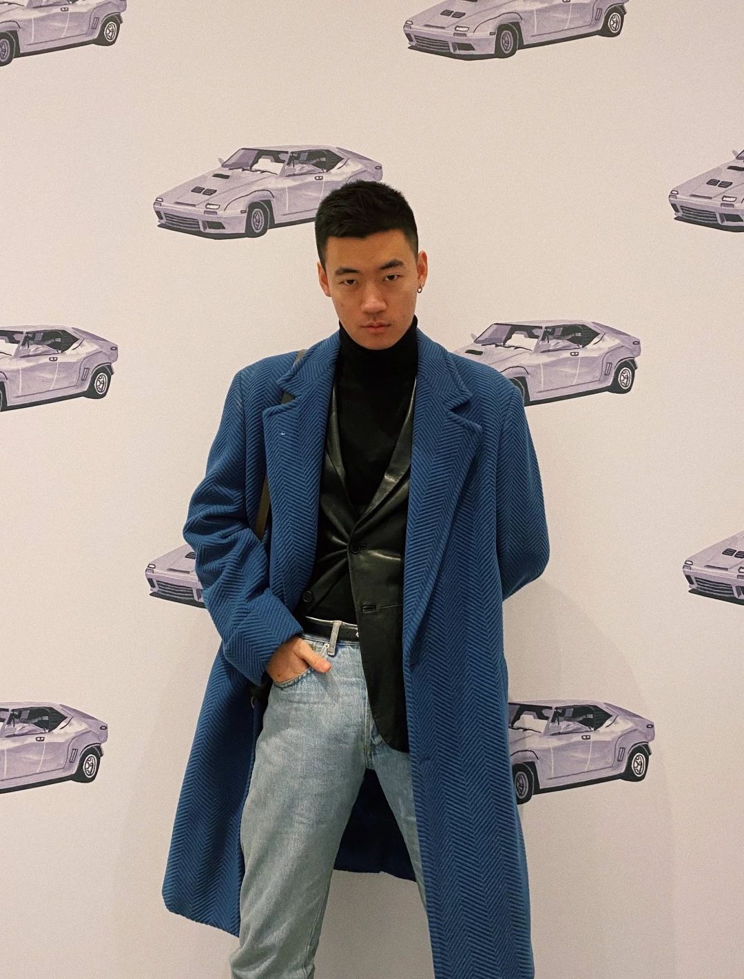 时装编辑过年也在暗自较劲，赢的人全靠一只包？