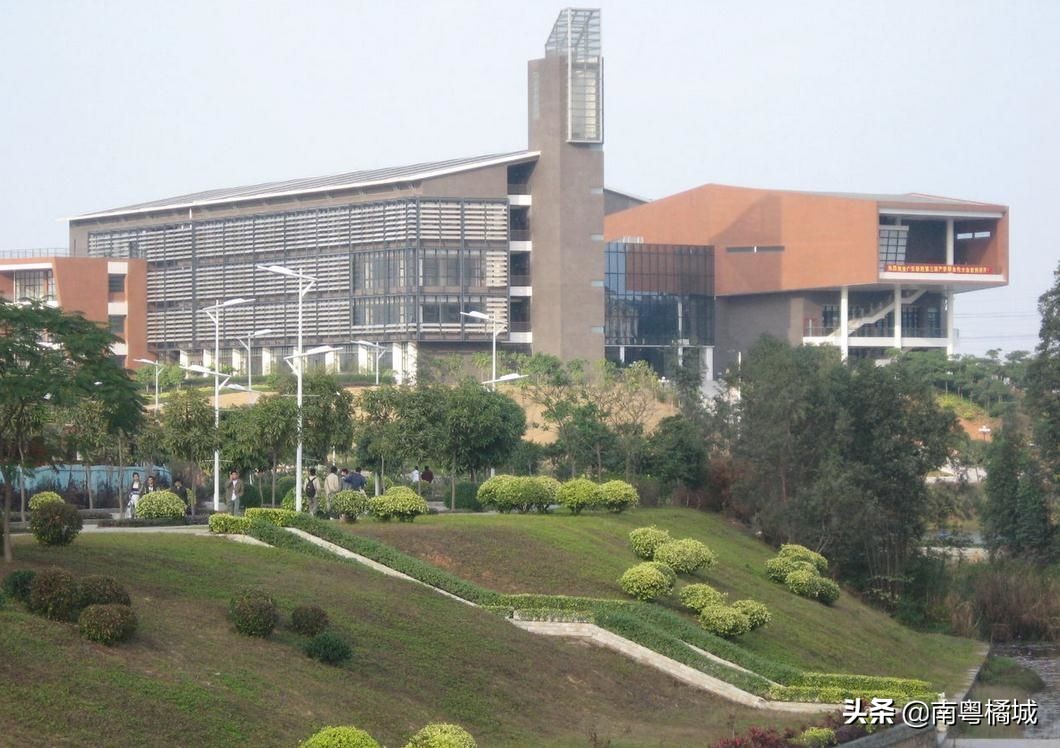 广东首批国家示范性高等职业院校,广东省职业学院官方排名