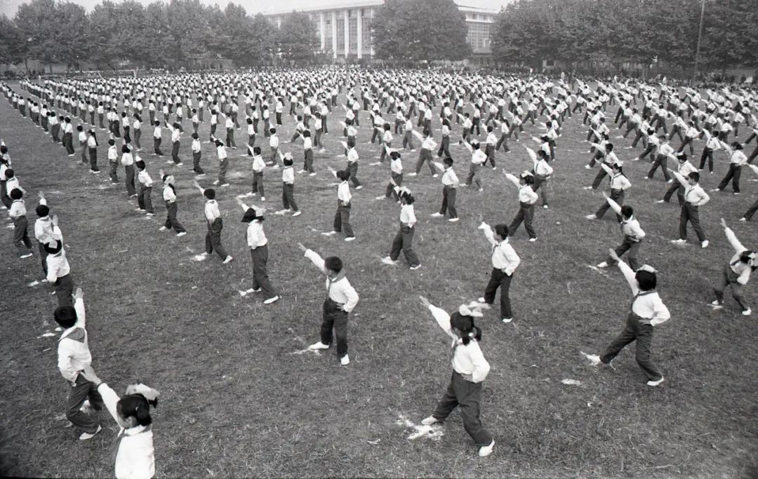 从镇江到镇江市体育中心怎么走,镇江老体育公园