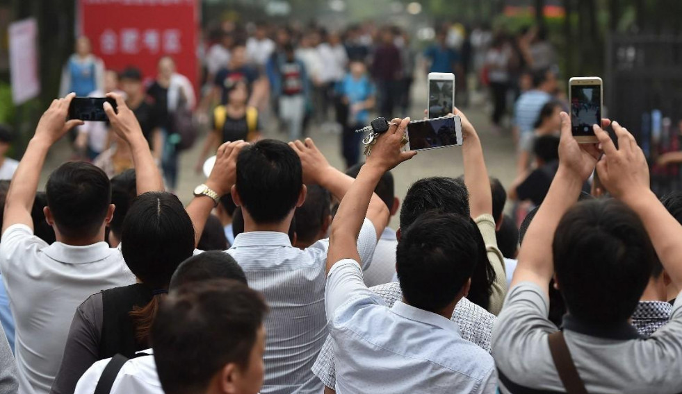 微单买索尼的好还是佳能尼康的好,佳能微单m6mark2对比尼康d7500