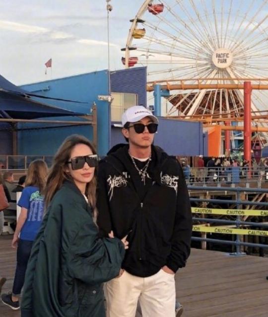 萧亚轩为什么被称为小鲜肉收割机,萧亚轩首谈恋爱过程