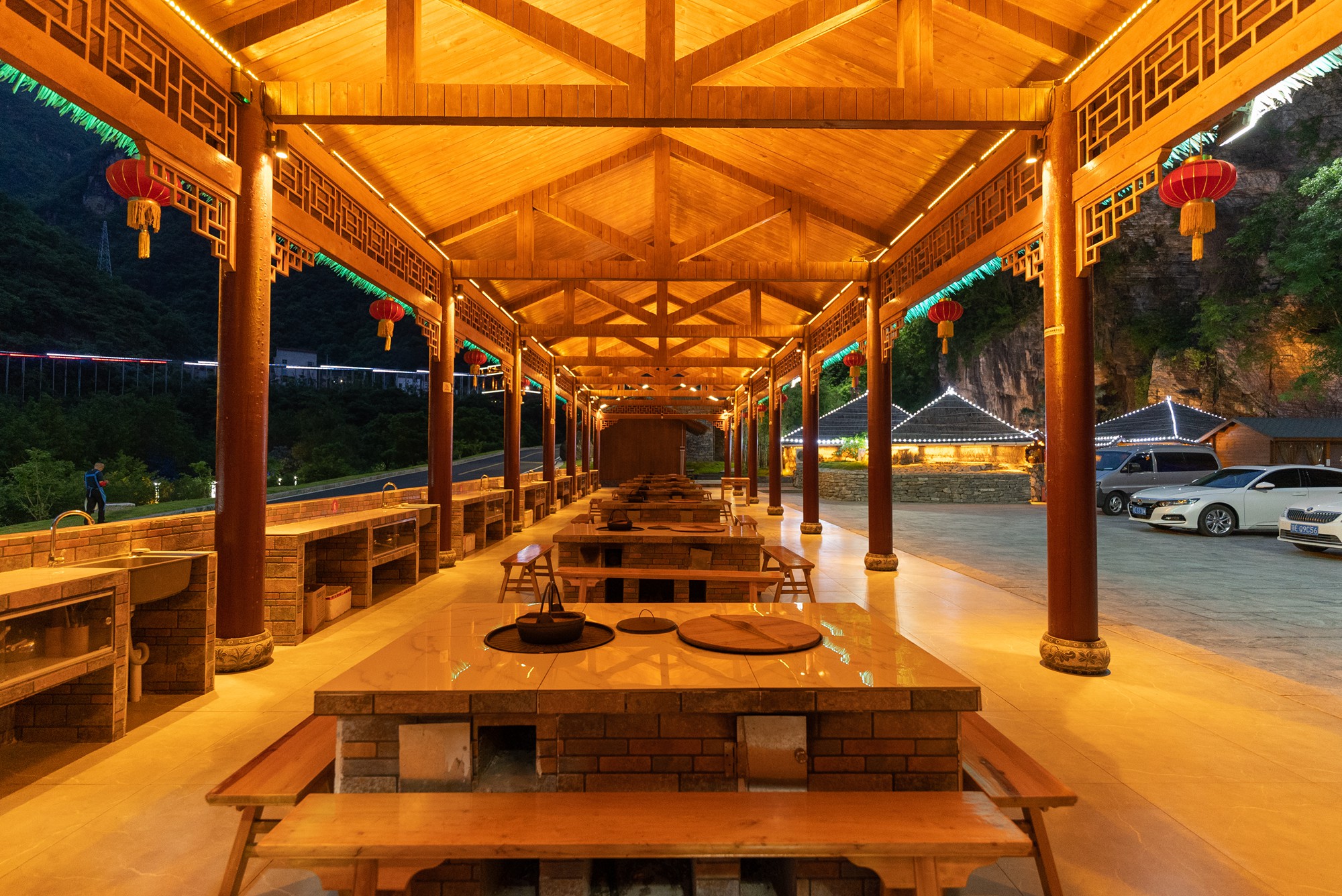 宜昌兴山朝天吼漂流空气质量,宜昌朝天吼漂流今天可以游吗