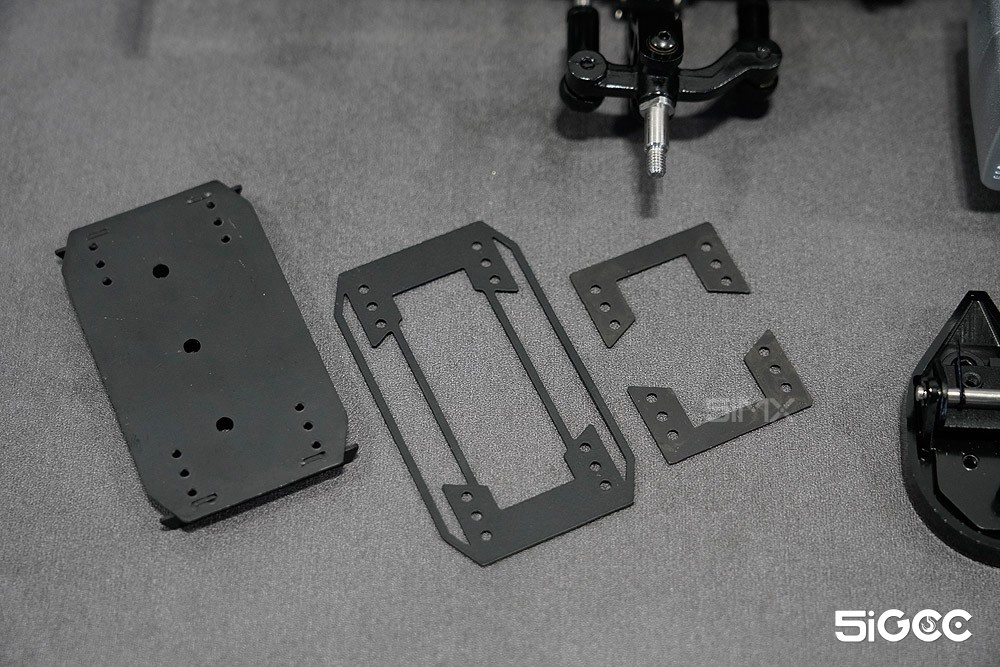 组装f2000拖头,组装f2000卡车模型