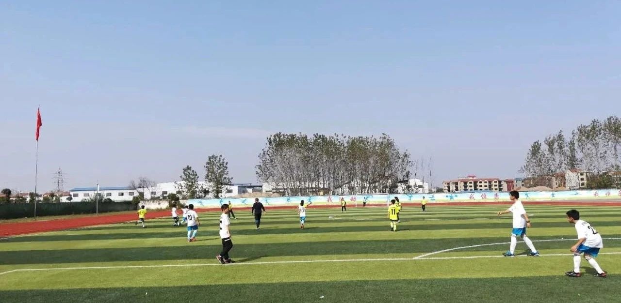 校园足球的魅力所在,校园足球特点亮点